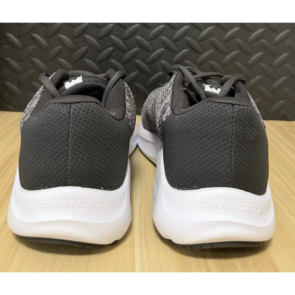 Under Armour Charged Pursuit 3 Twist Running Shoes 3025945-100 Mens Size 8.5